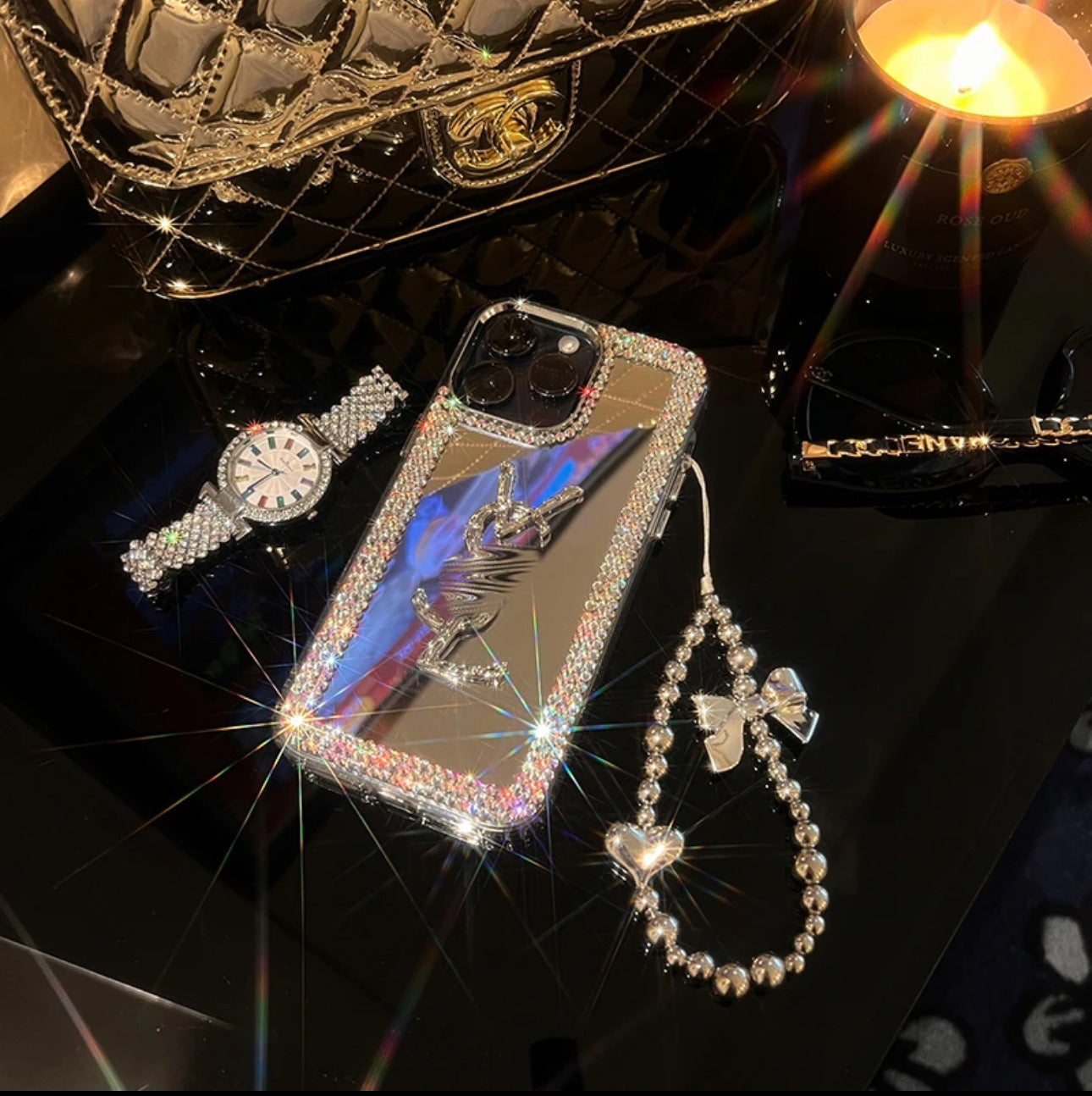 Estuche para iPhone con espejo de belleza glamorosa: ¡maquillaje y estilo para llevar!
