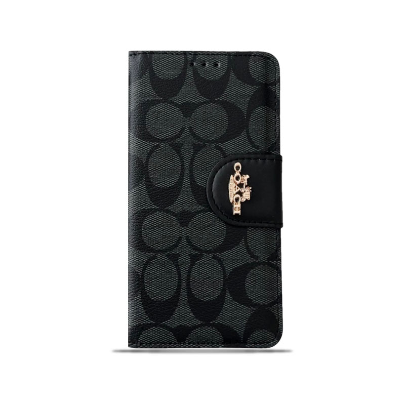 Funda de piel Coach para iPhone con tapa y tarjetero, color negro - PTK241622 