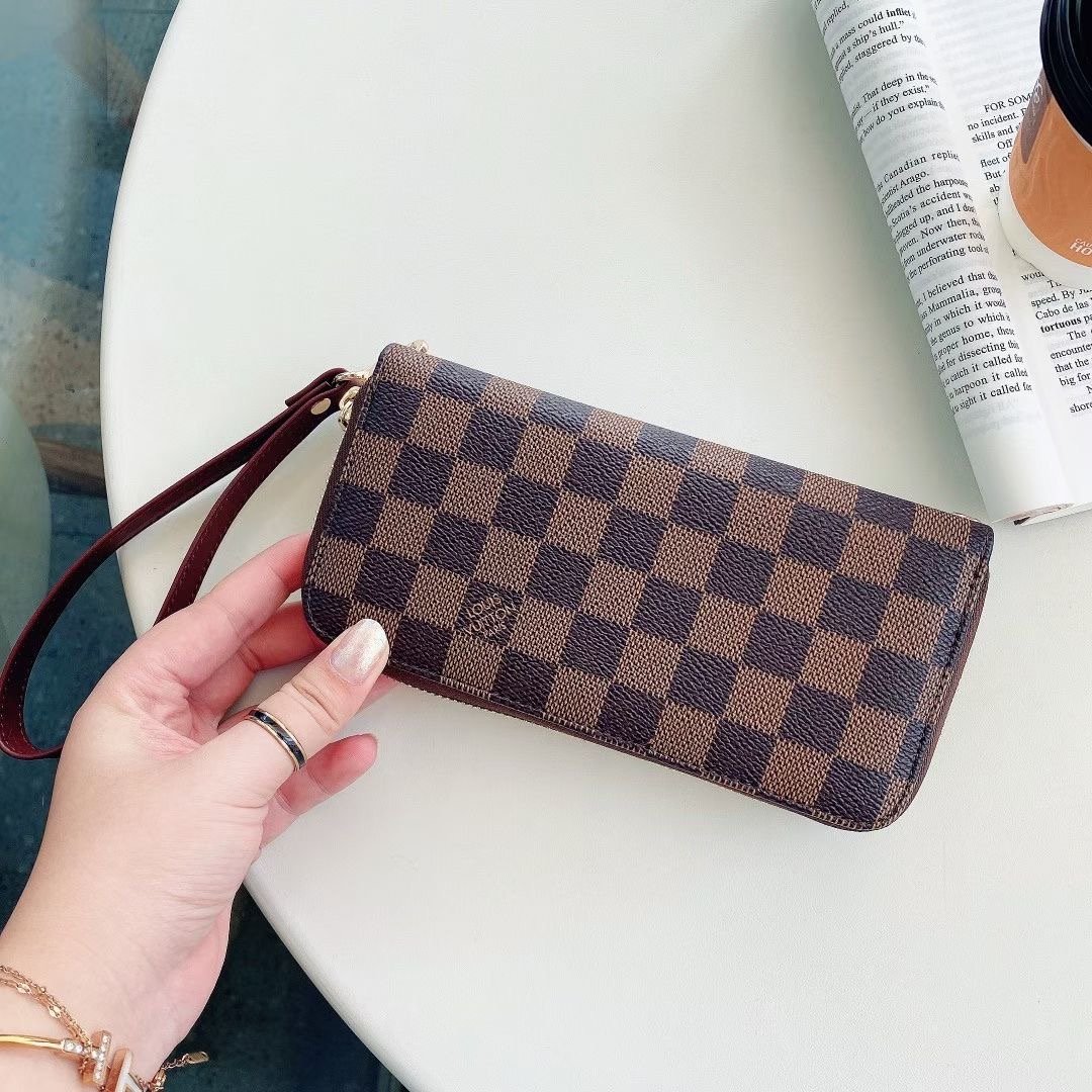 Floral Printed Phone Bag mysite