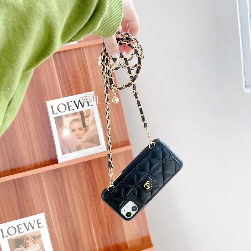 Funda para iPhone con cadena CC