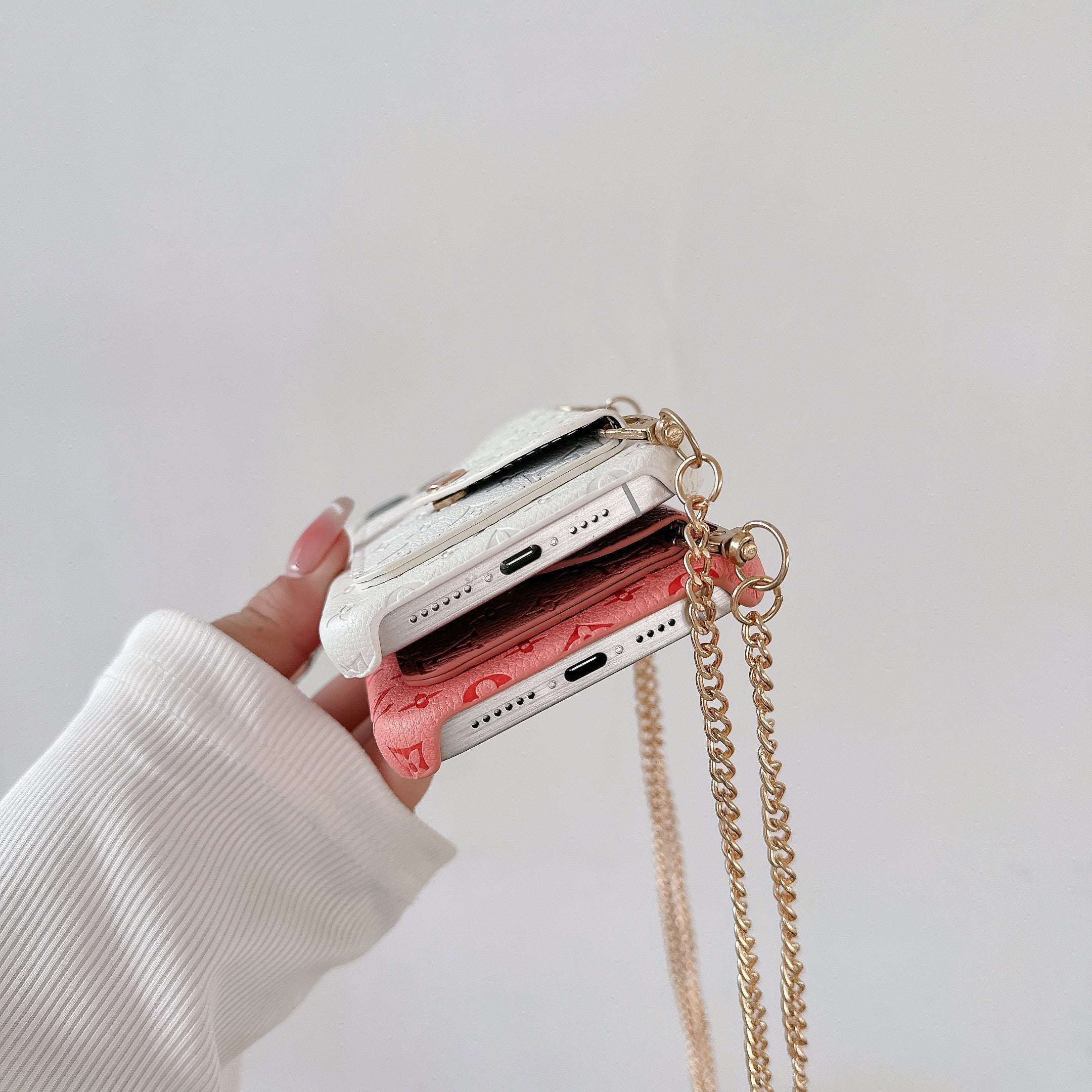 Lou Chain iPhone Case - Bestocase