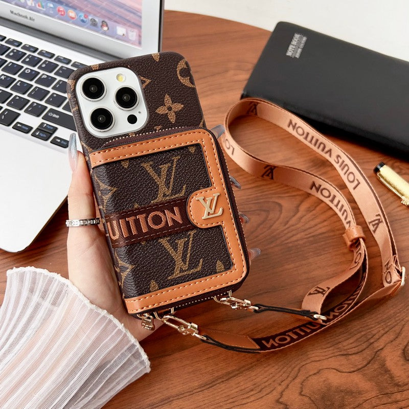 Funda para iPhone con cadena y tarjetero Lou GG