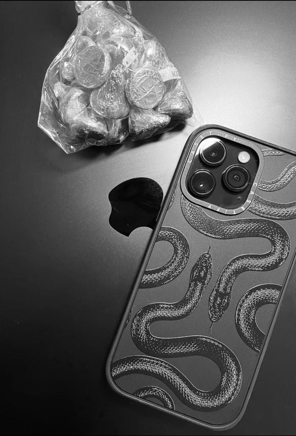 BLACK KINGSNAKE iPHONE CASE - Bestocase