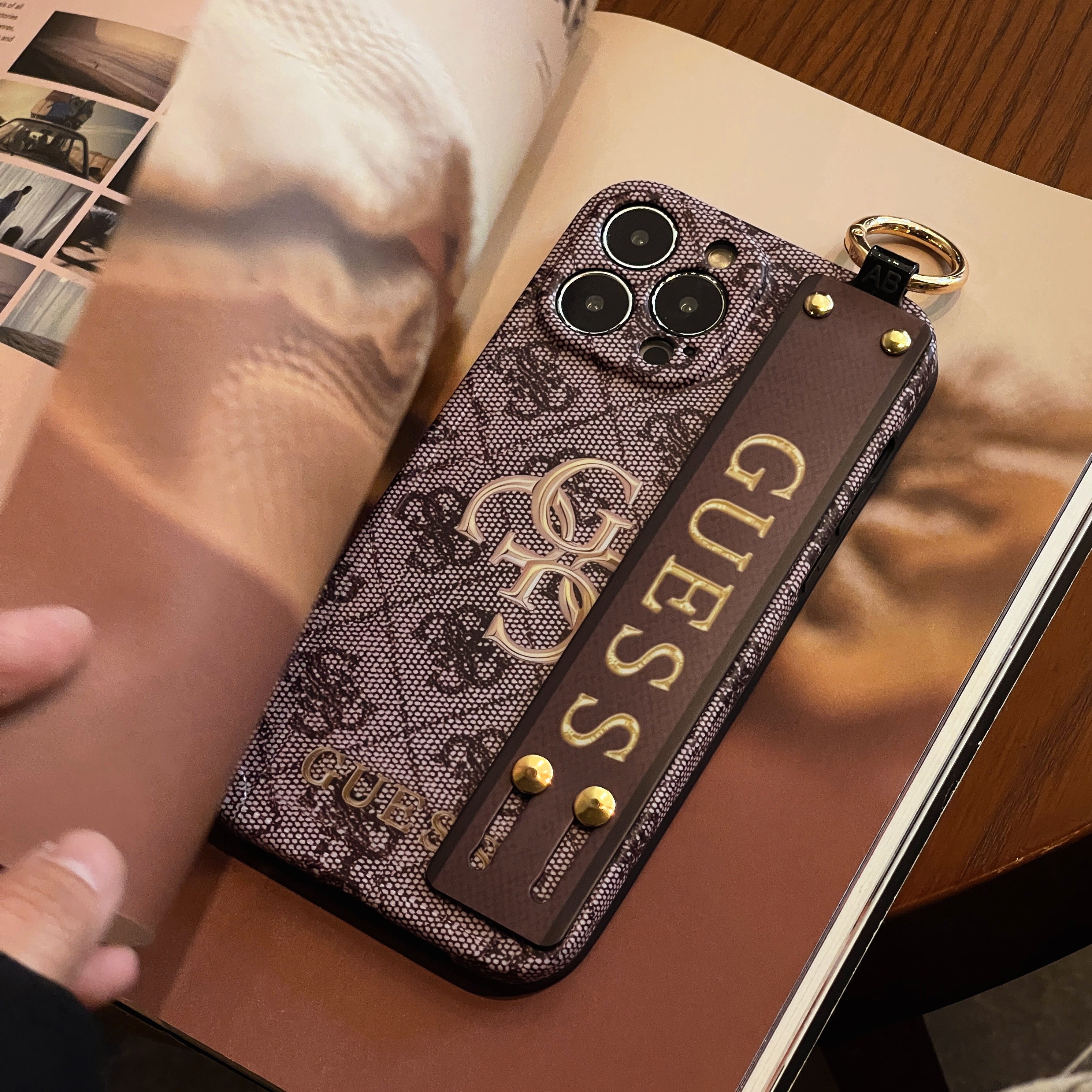 Gue Wristband iPhone Case - Bestocase