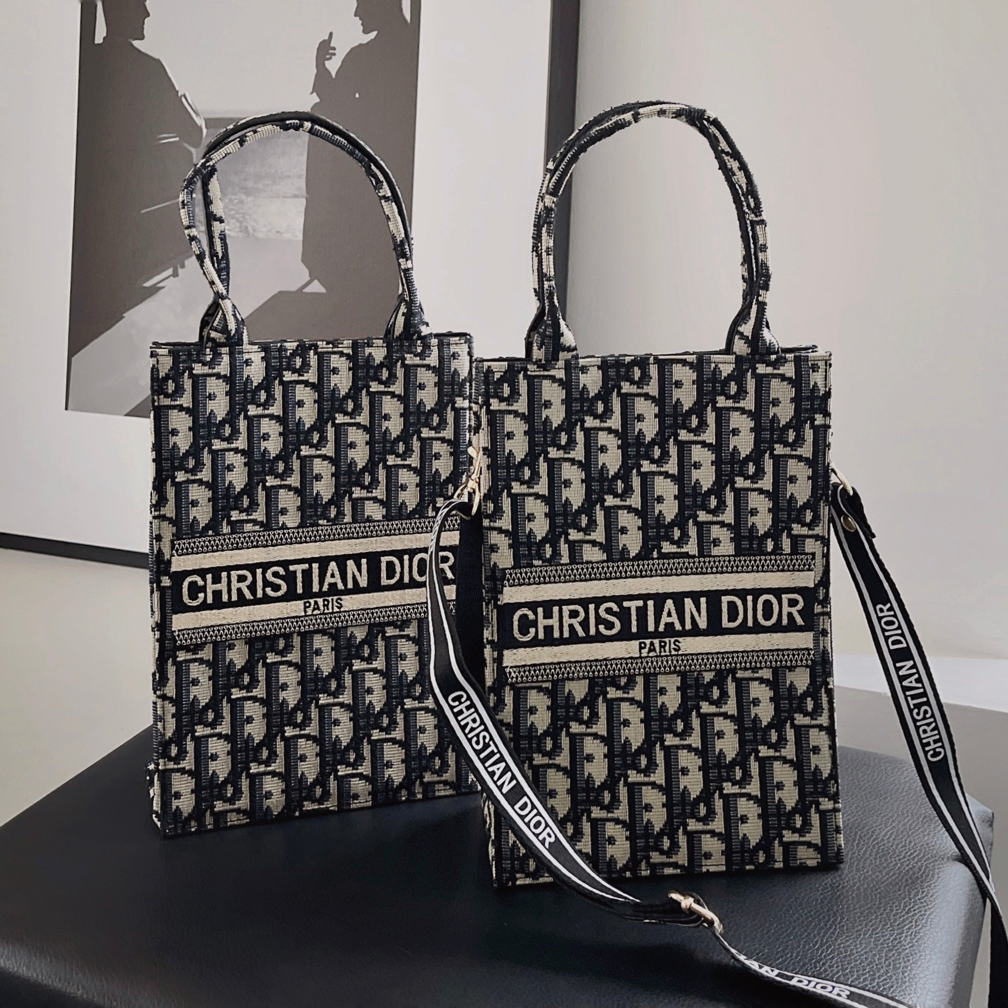 Classic Tote Bag With Crossbody Strap - Bestocase