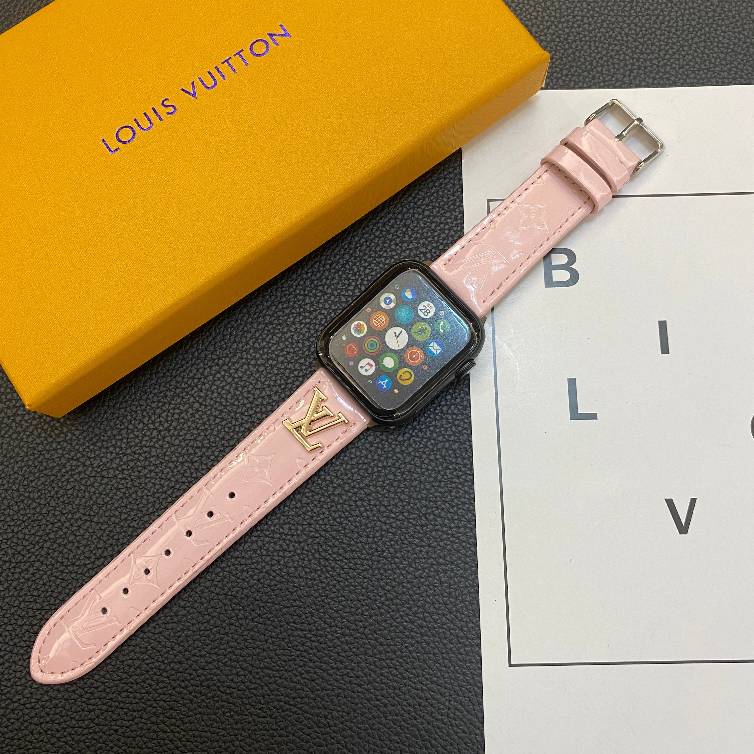 GLOSSY LEATHER APPLE WATCH STRAP LUXURY METAL LOGO - Bestocase