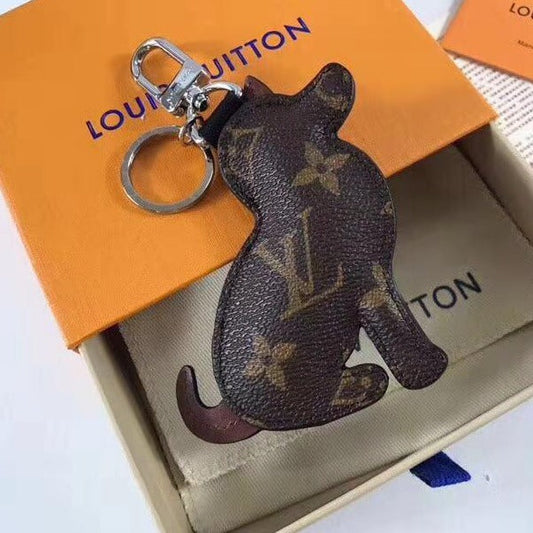 Paris Show Pendant