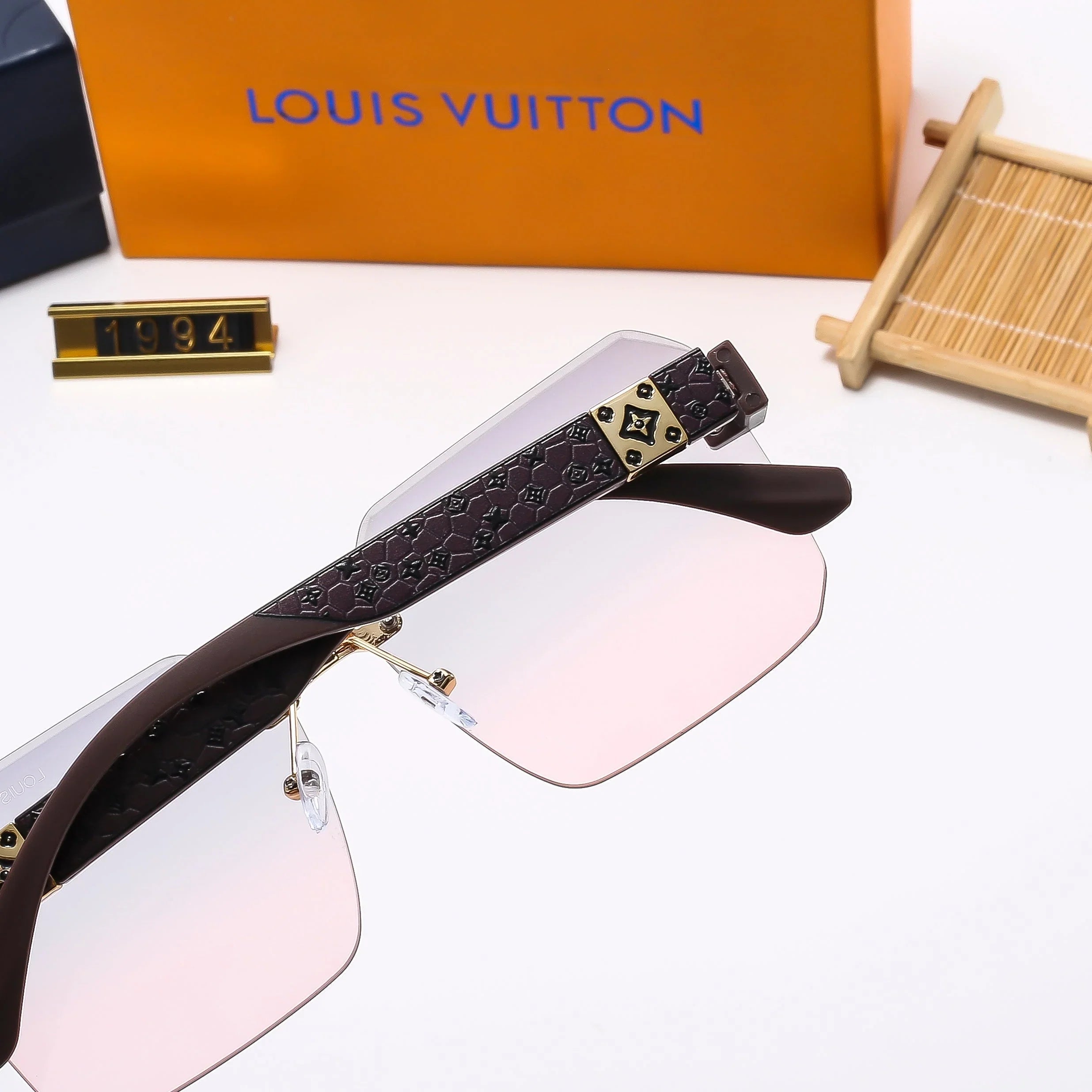 Fashion Sunglasses—1994 mysite