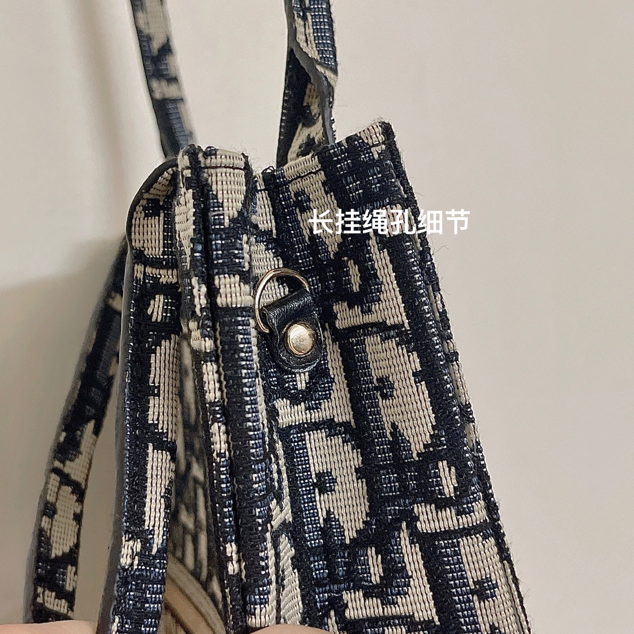 Classic Tote Bag With Crossbody Strap - Bestocase