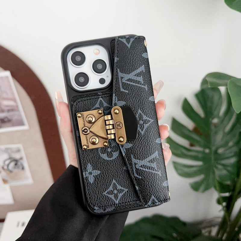 Lou Card Holder Chain iPhone Case - Bestocase