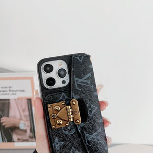 Lou Card Holder Chain iPhone Case - Bestocase