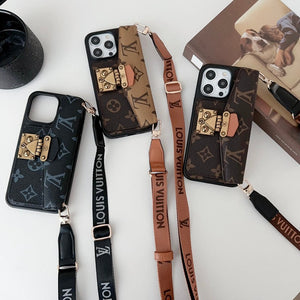 Lou Lock Card Bag Crossbody Chain iPhone Case - Bestocase