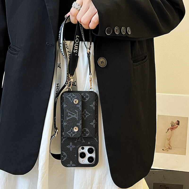 Lou Card Bag Chain Black iPhone Case - Bestocase