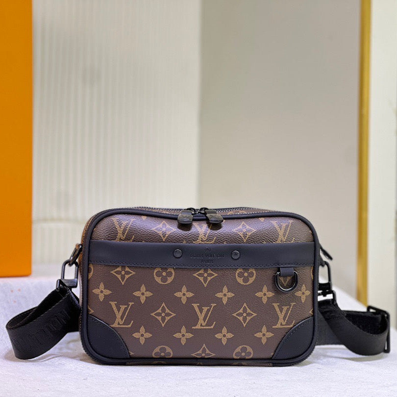 Printed Square Messenger Bag mysite