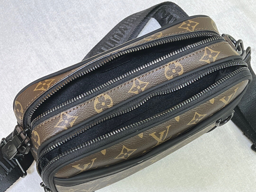 Printed Square Messenger Bag mysite