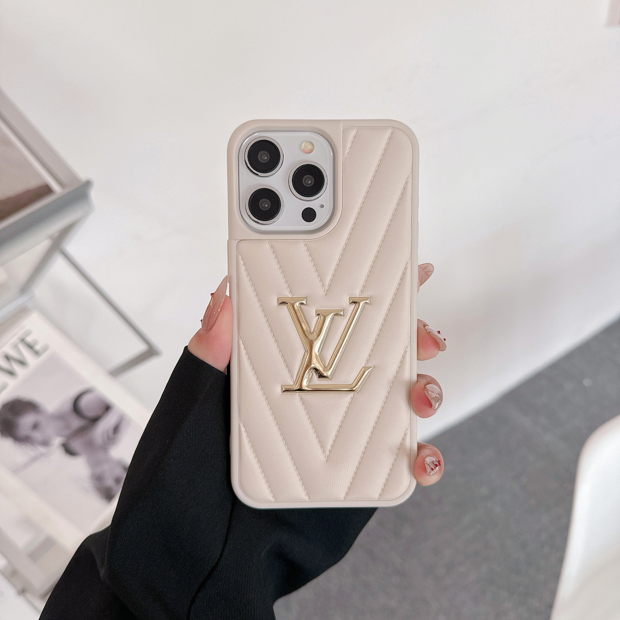 Lou Leather iPhone Case - Bestocase