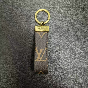 Classic Leather Pendant mysite