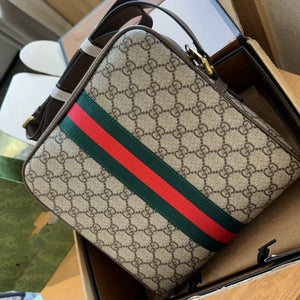 Trendy Grey Square Bag mysite