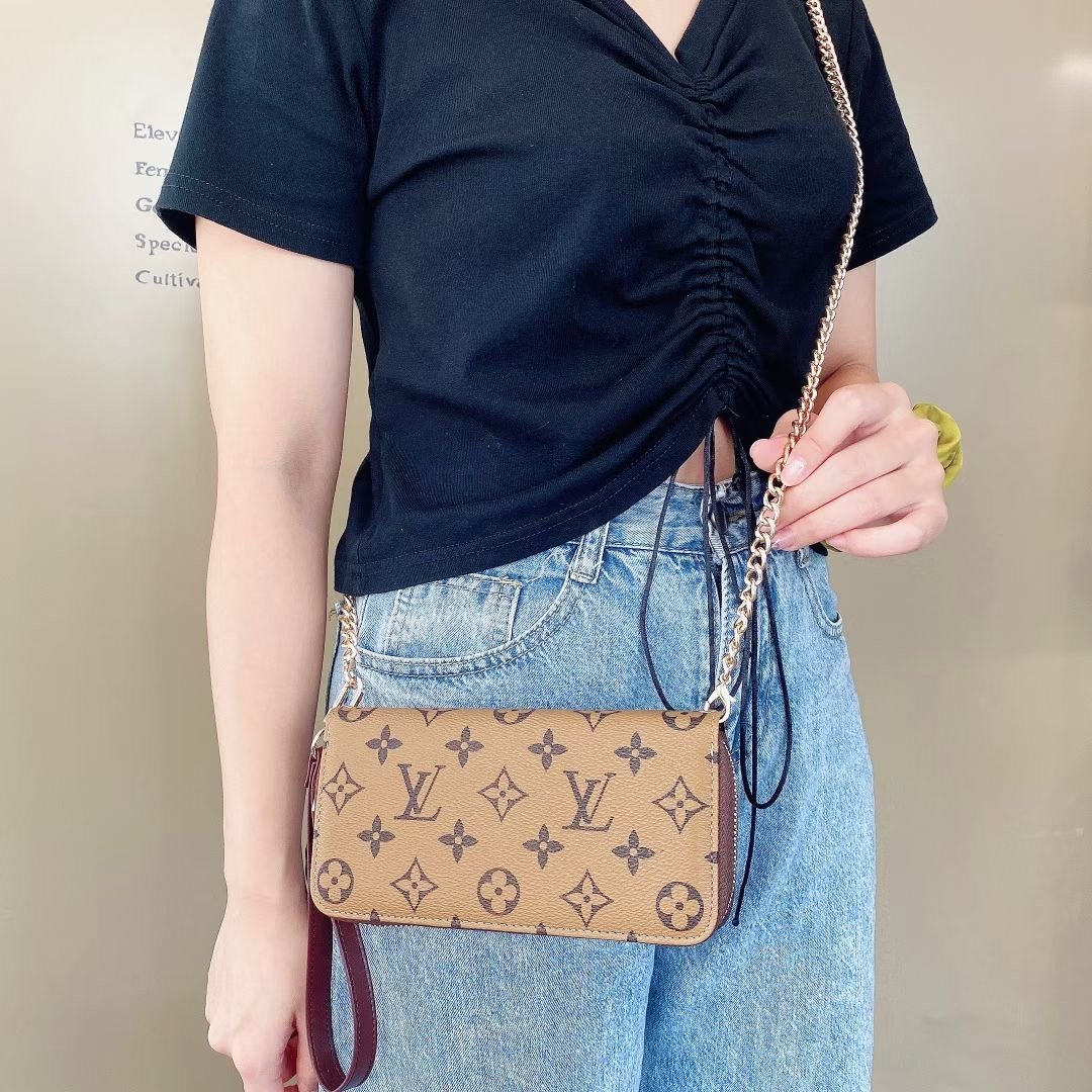 Universal Shoulder Phone Bag mysite