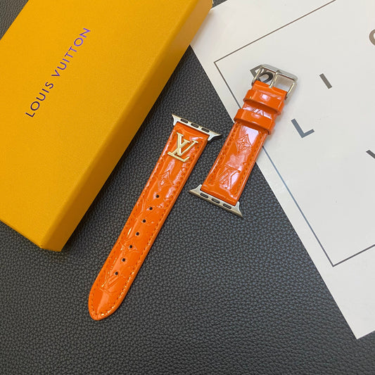 GLOSSY LEATHER APPLE WATCH STRAP LUXURY METAL LOGO