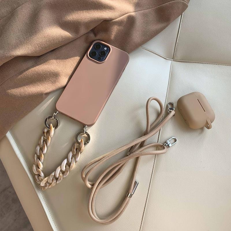 Bella Chain iPhone Case - Bestocase