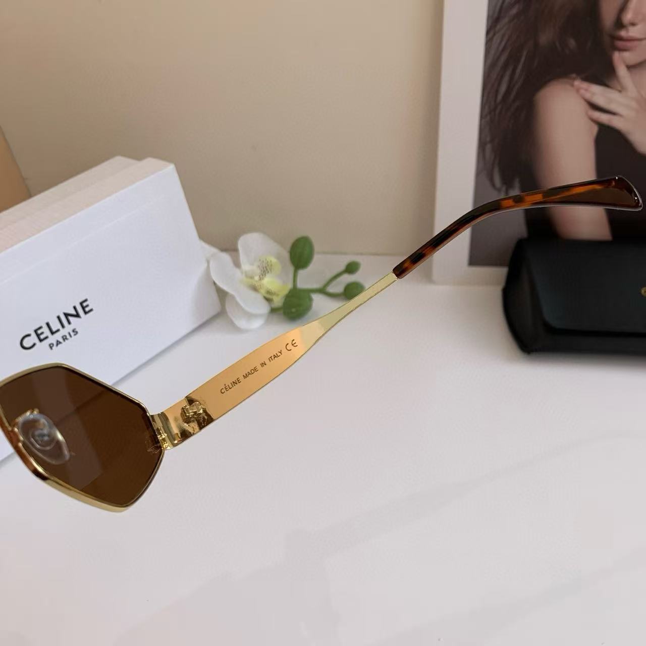 CE* Luxury Sunglasses with cowhide bag and box Bestocase