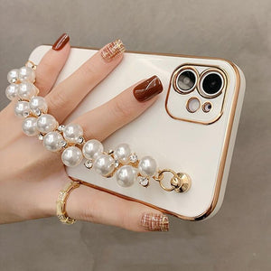 Gloss Pearl Chain iPhone Case - Bestocase